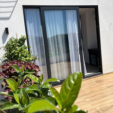 Del Mare Hotel Sarandë Eksteriør billede