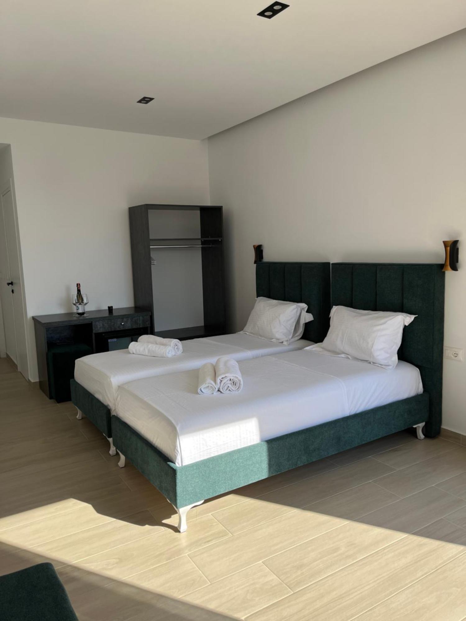 Del Mare Hotel Sarandë Eksteriør billede